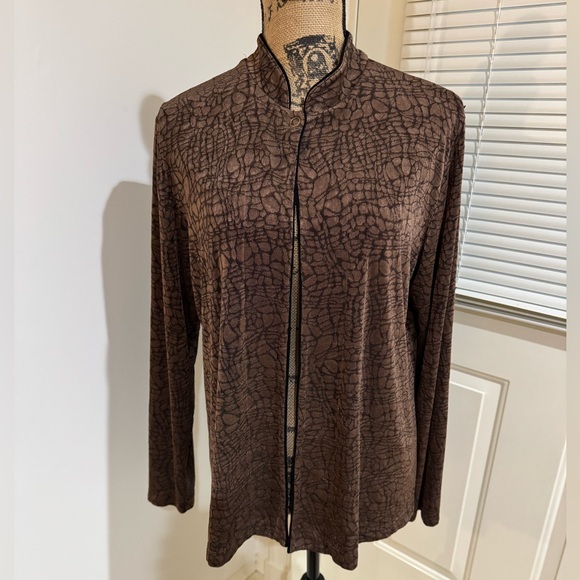 Chico's Sweaters - Chico’s gorgeous brown open front except for the snap button up vanity size 2